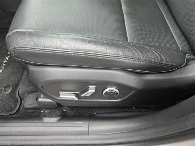 used 2025 Hyundai Santa Fe car, priced at $39,491