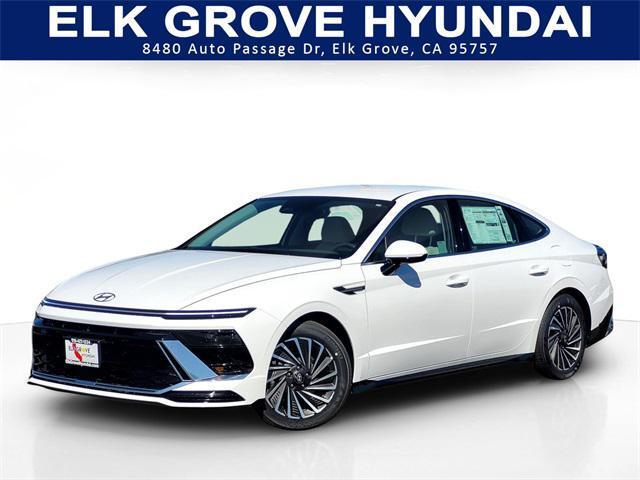 new 2025 Hyundai Sonata Hybrid car, priced at $30,940
