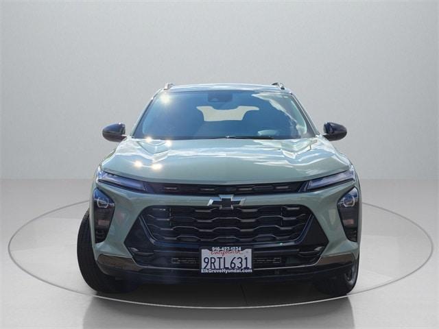 used 2025 Chevrolet Trax car, priced at $23,394