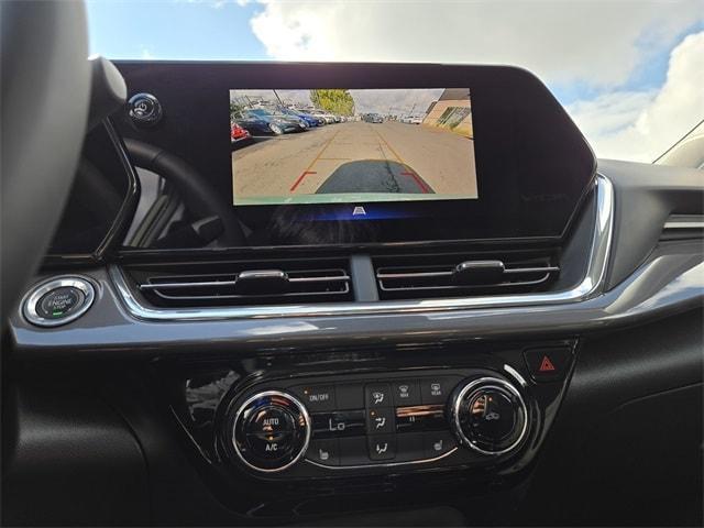 used 2025 Chevrolet Trax car, priced at $23,394