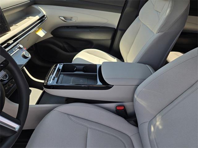 new 2025 Hyundai TUCSON Hybrid car, priced at $34,975