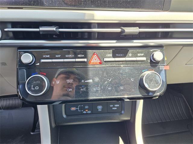 new 2025 Hyundai TUCSON Hybrid car, priced at $34,975