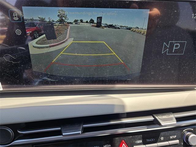 new 2025 Hyundai TUCSON Hybrid car, priced at $34,975