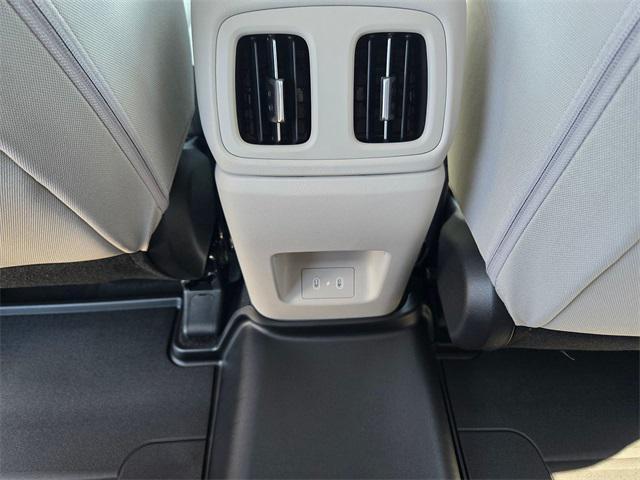 new 2025 Hyundai TUCSON Hybrid car, priced at $34,975