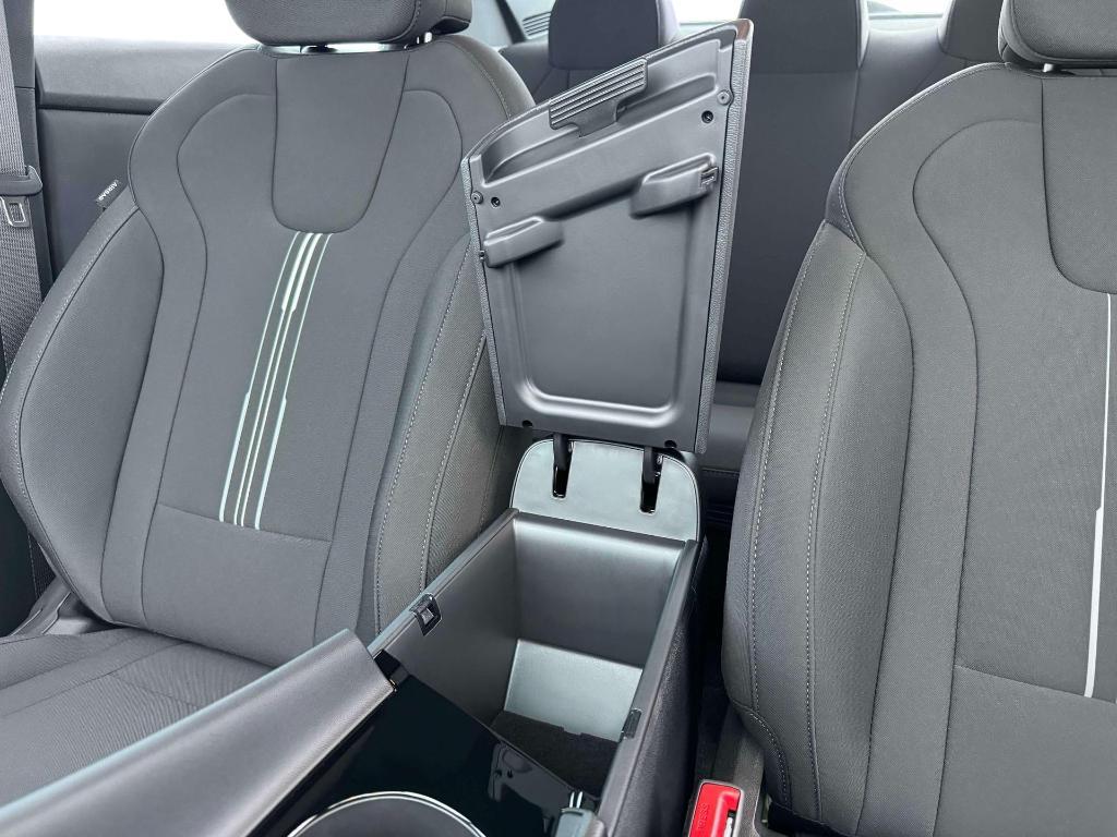 new 2025 Hyundai ELANTRA HEV car, priced at $27,350