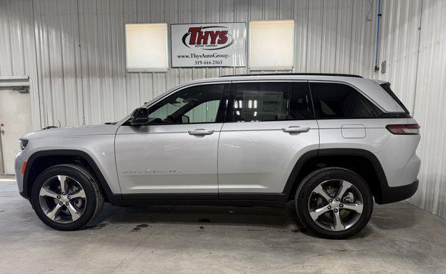 new 2026 Jeep Grand Cherokee car, priced at $45,946