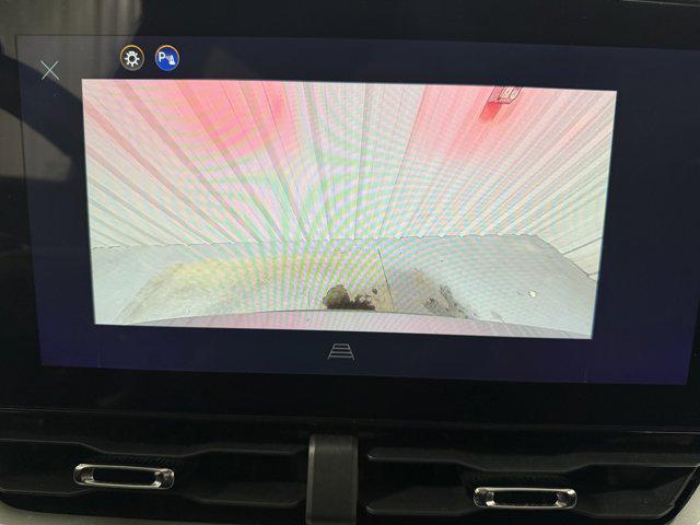 used 2025 Chevrolet Equinox car, priced at $25,986