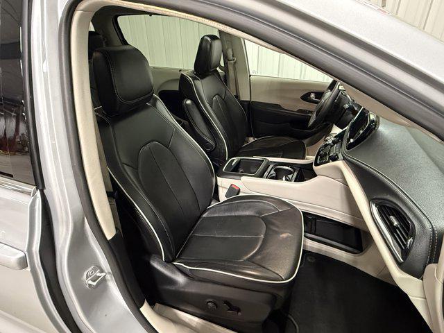 used 2024 Chrysler Pacifica car, priced at $33,860