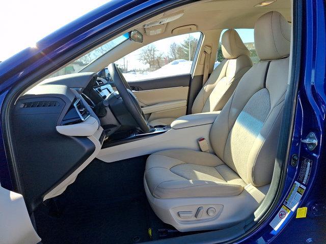 used 2018 Toyota Camry Hybrid car, priced at $18,755