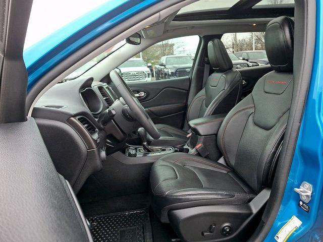 used 2021 Jeep Cherokee car, priced at $23,300