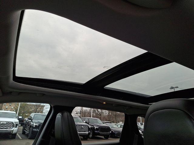 used 2021 Jeep Cherokee car, priced at $23,300