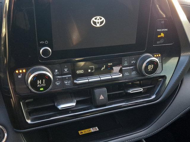 used 2023 Toyota Highlander car, priced at $38,488