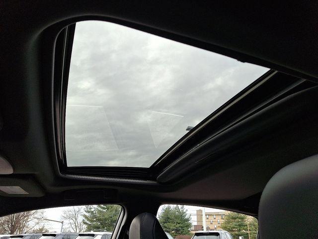 used 2021 Toyota Avalon Hybrid car, priced at $33,300