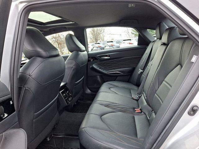 used 2021 Toyota Avalon Hybrid car, priced at $33,300