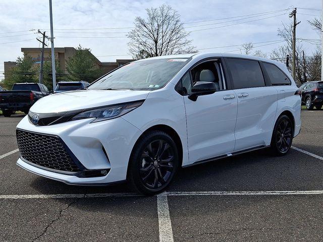 used 2025 Toyota Sienna car, priced at $49,376