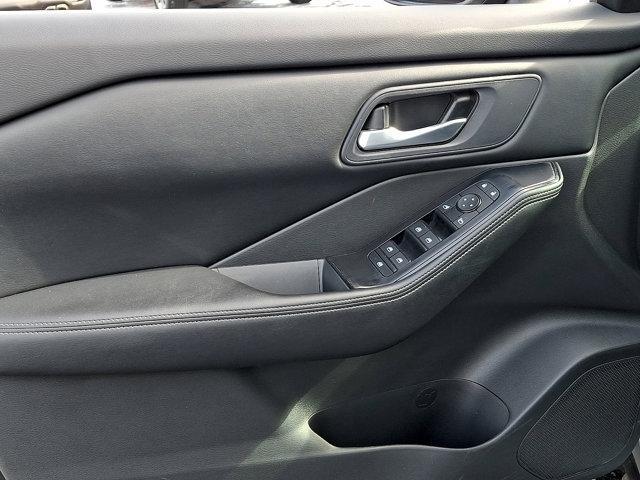 used 2024 Nissan Rogue car, priced at $19,965