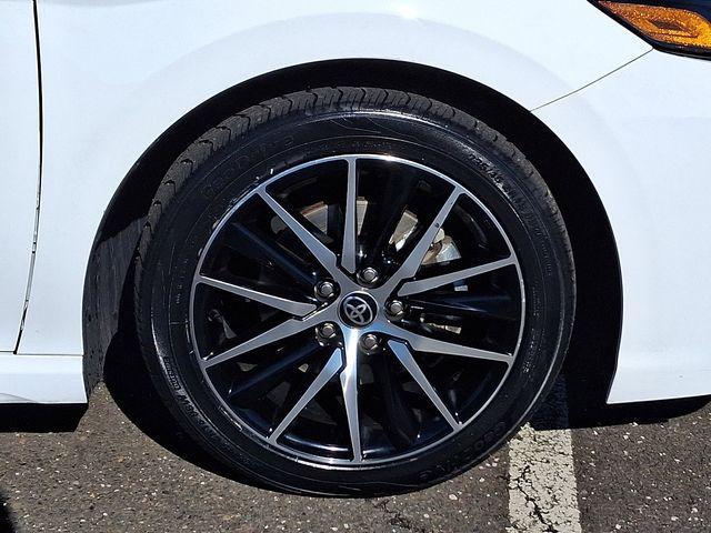 used 2024 Toyota Camry Hybrid car, priced at $27,200