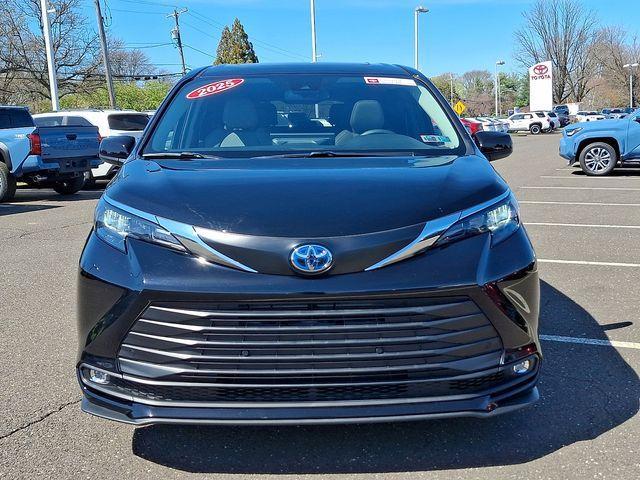 used 2025 Toyota Sienna car, priced at $45,995