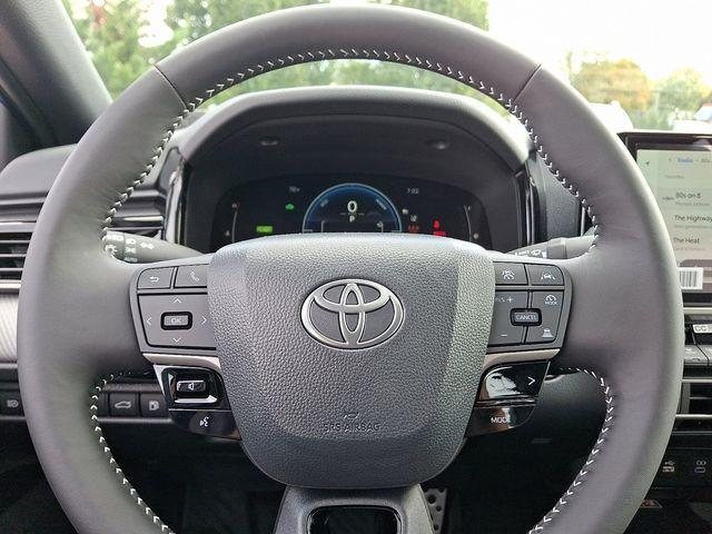 new 2025 Toyota Camry car