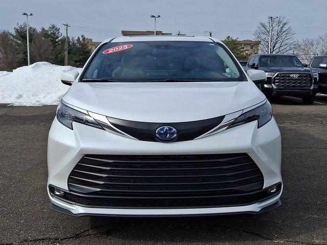 used 2025 Toyota Sienna car, priced at $46,995