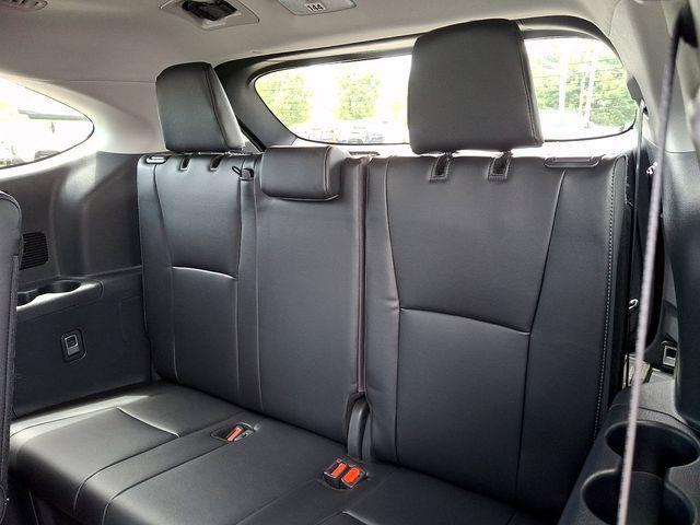 used 2024 Toyota Highlander car, priced at $45,090