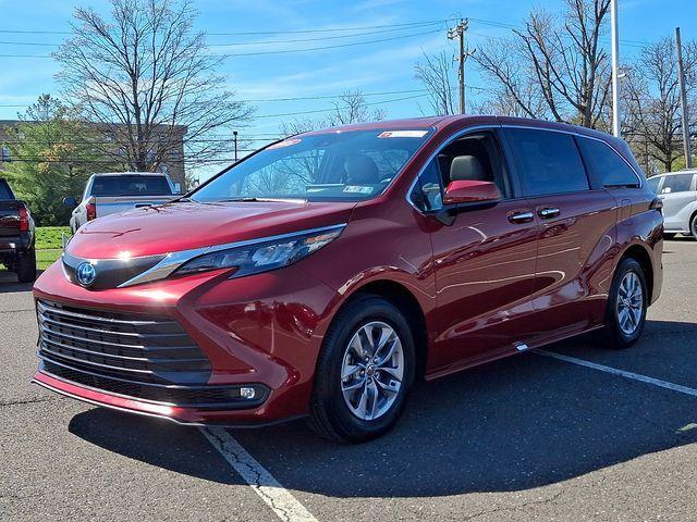 used 2025 Toyota Sienna car, priced at $45,752