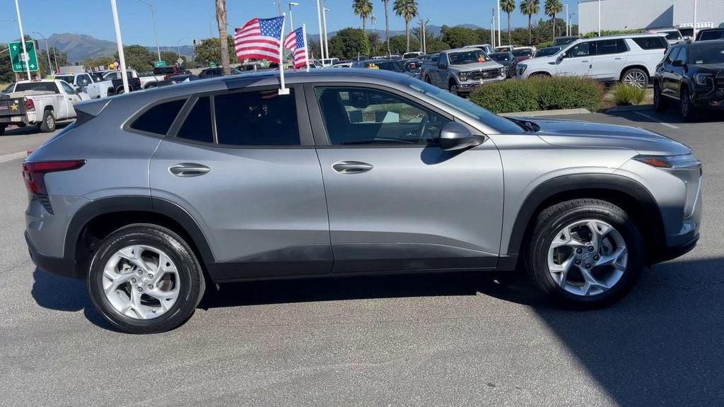 used 2024 Chevrolet Trax car, priced at $19,988