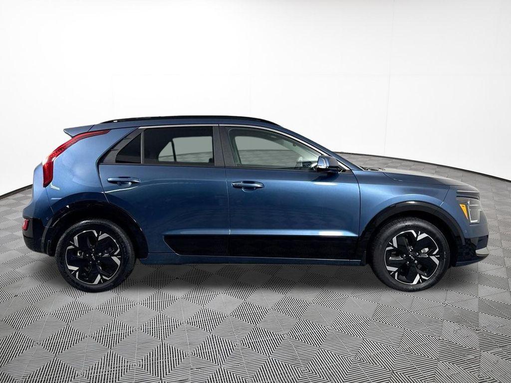 used 2025 Kia Niro EV car, priced at $27,492