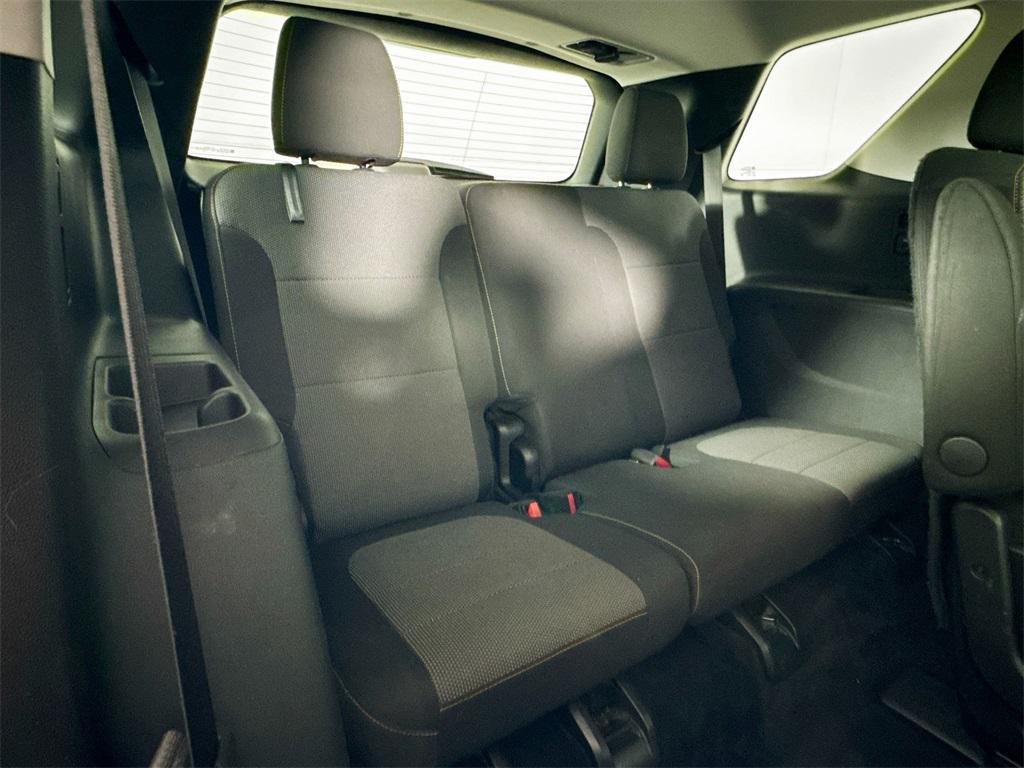 used 2021 Chevrolet Traverse car, priced at $19,997