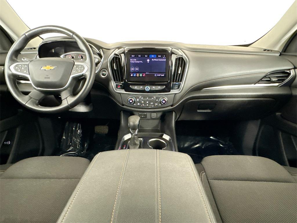 used 2021 Chevrolet Traverse car, priced at $19,997