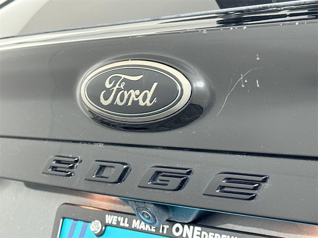 used 2023 Ford Edge car, priced at $21,444