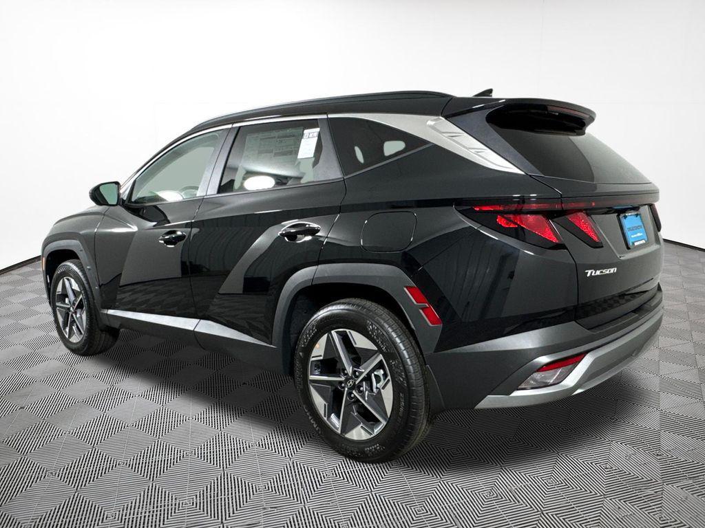 new 2026 Hyundai Tucson car, priced at $33,862
