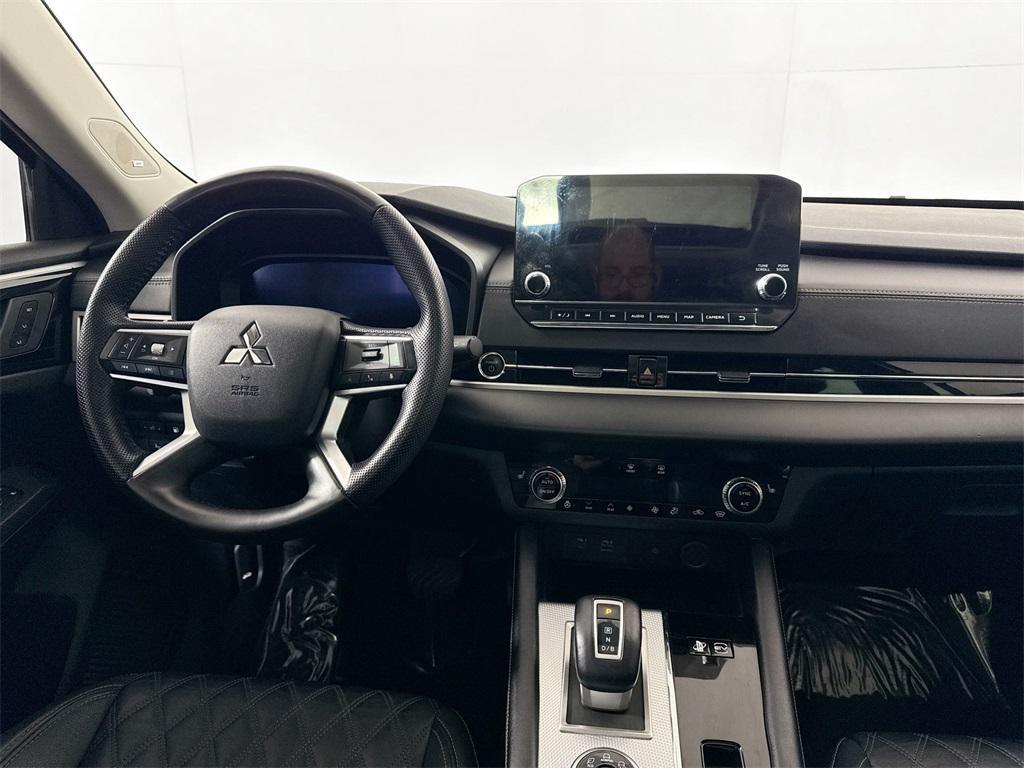 used 2023 Mitsubishi Outlander PHEV car, priced at $27,992