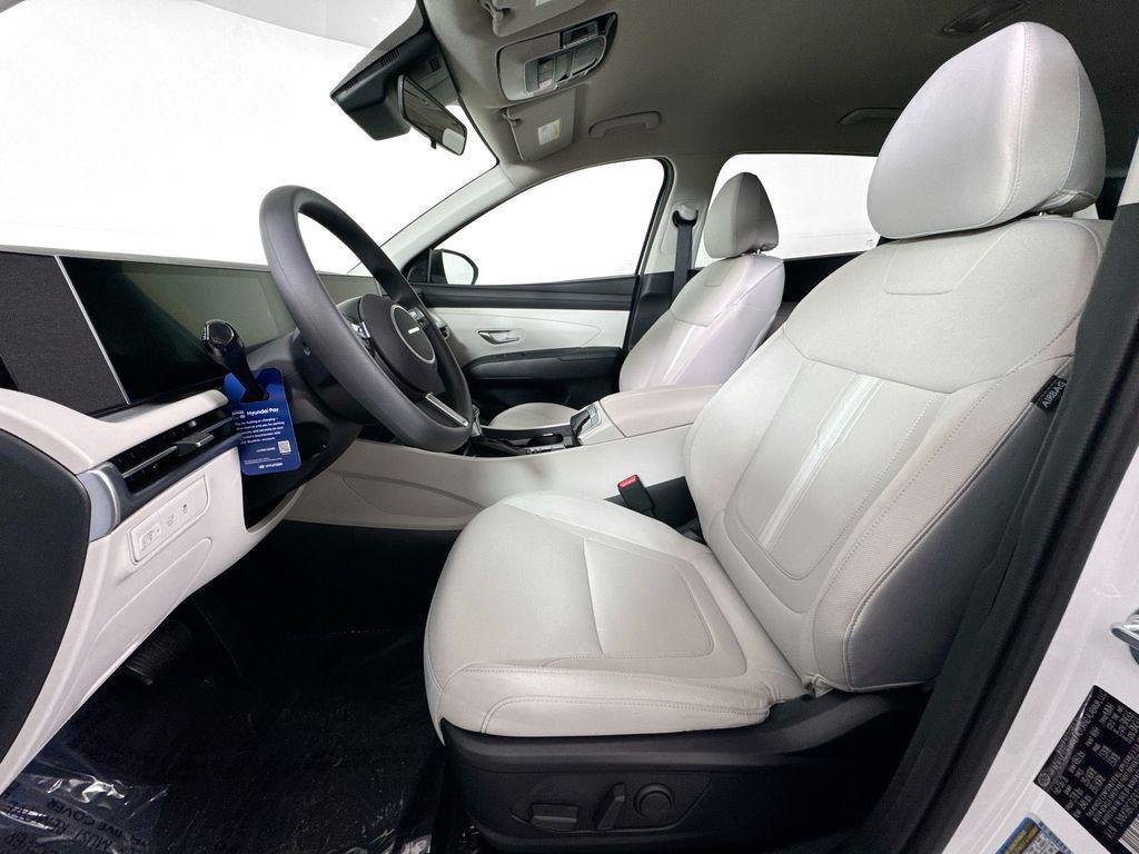 new 2026 Hyundai Tucson car, priced at $33,944