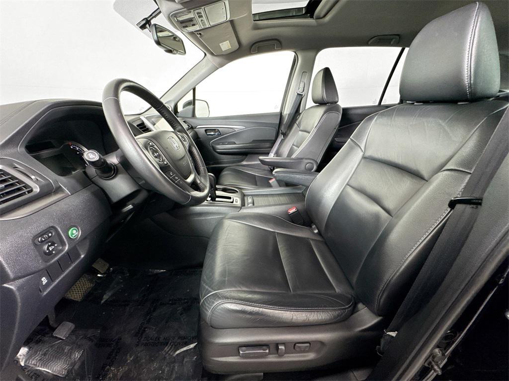 used 2017 Honda Pilot car, priced at $13,992