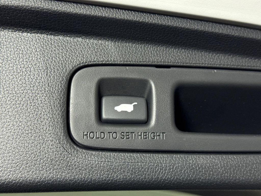used 2025 Honda CR-V Hybrid car, priced at $37,392