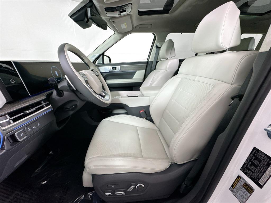 new 2026 Hyundai SANTA FE HEV car, priced at $52,170