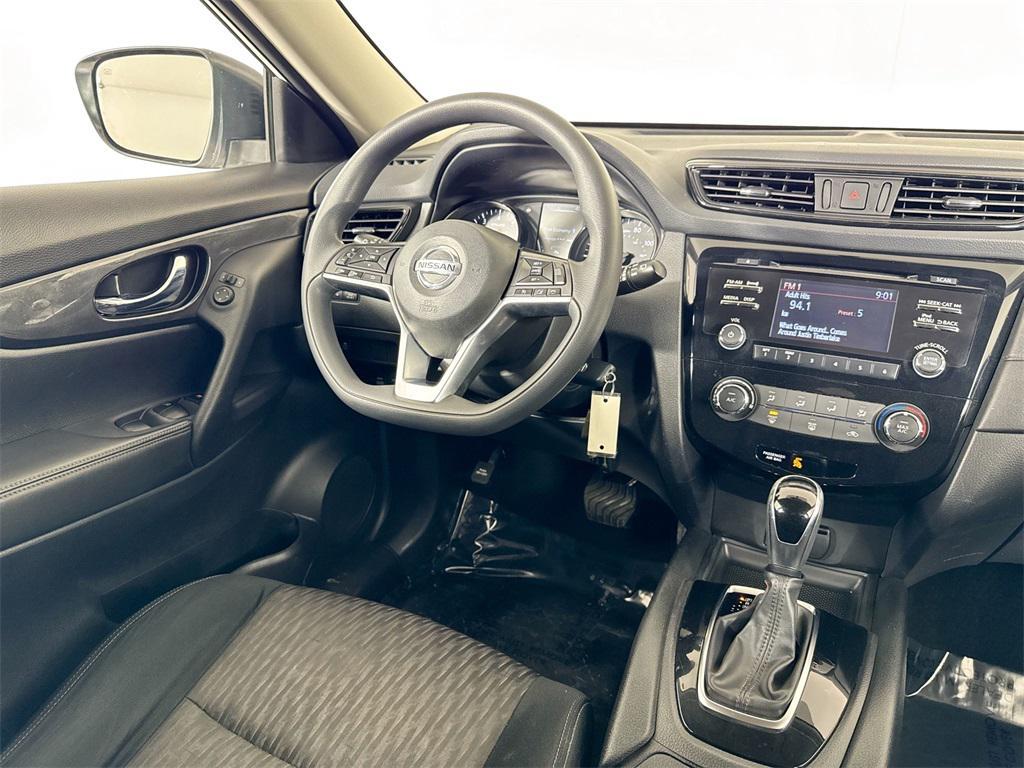 used 2017 Nissan Rogue car, priced at $6,222