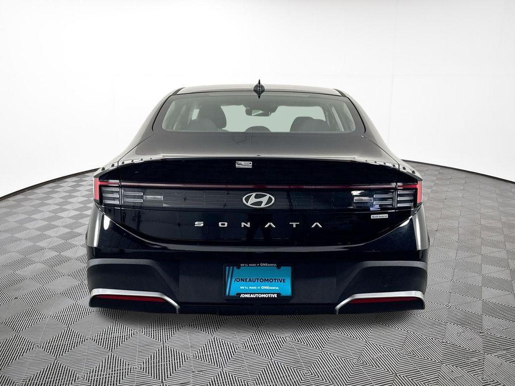 new 2026 Hyundai Sonata Hybrid car, priced at $30,194