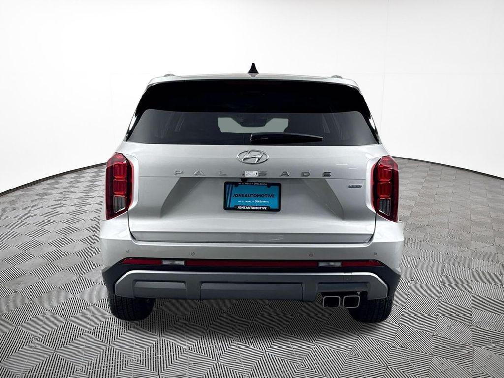 used 2025 Hyundai Palisade car, priced at $37,280