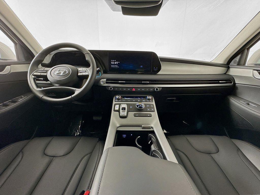 used 2025 Hyundai Palisade car, priced at $37,280