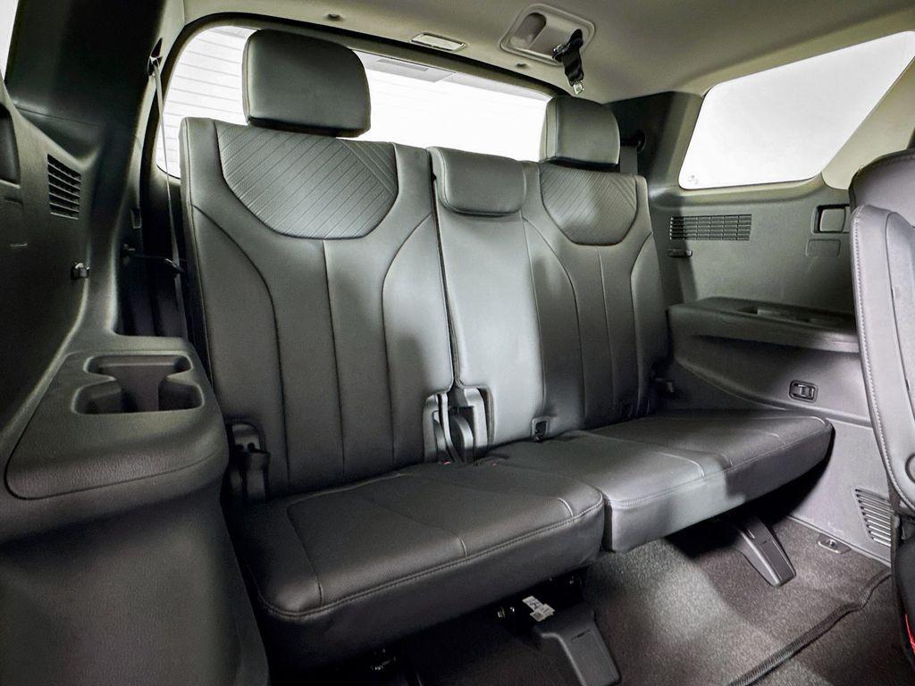 used 2025 Hyundai Palisade car, priced at $37,280