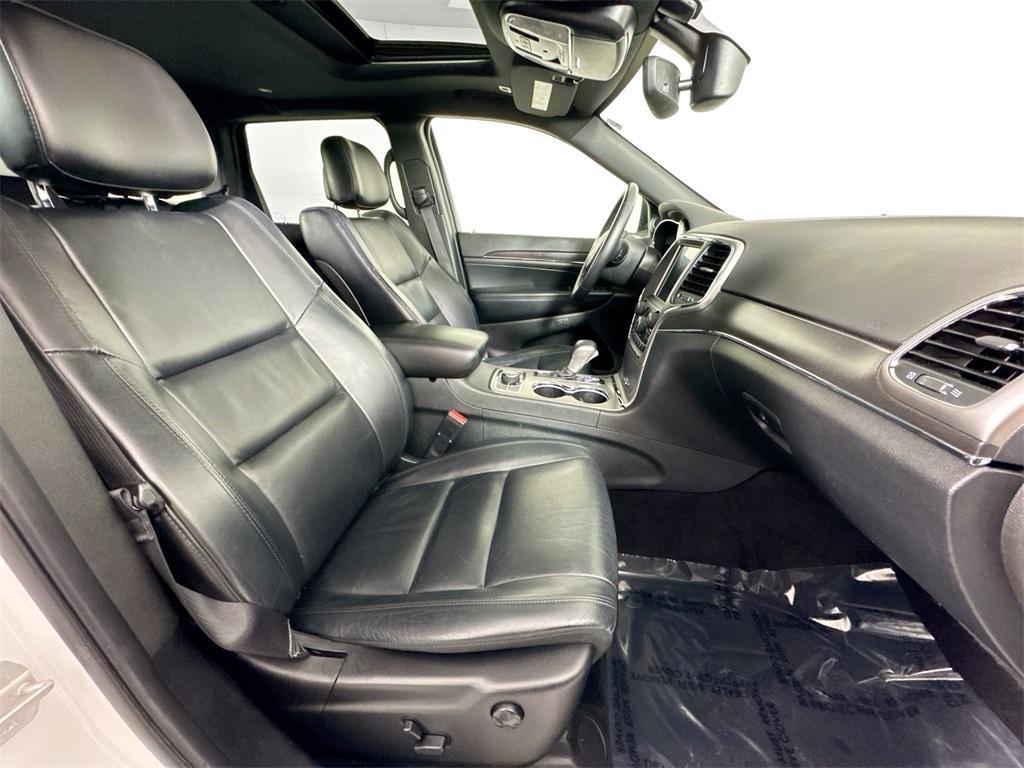 used 2018 Jeep Grand Cherokee car, priced at $17,444