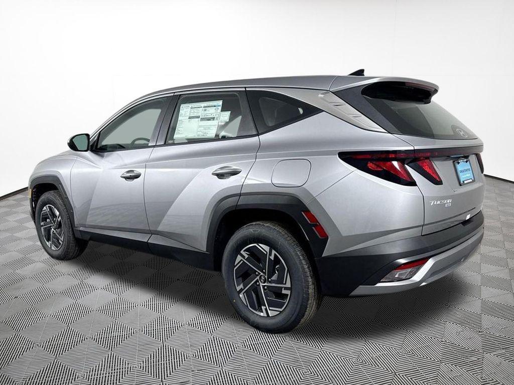 new 2026 Hyundai TUCSON Hybrid car, priced at $33,964