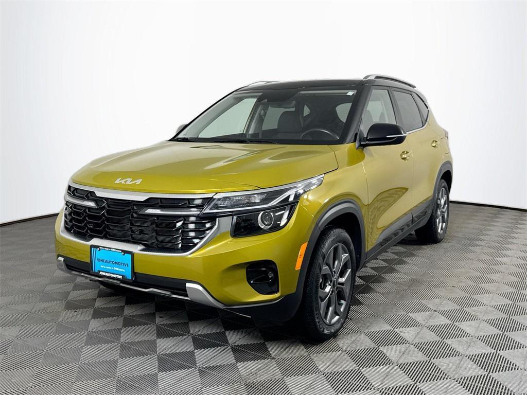 used 2024 Kia Seltos car, priced at $21,692