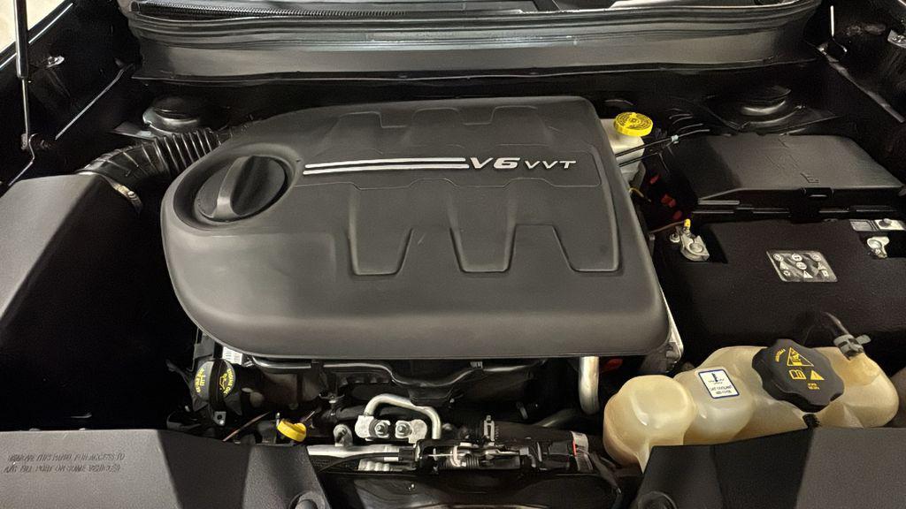 used 2021 Jeep Cherokee car, priced at $19,896