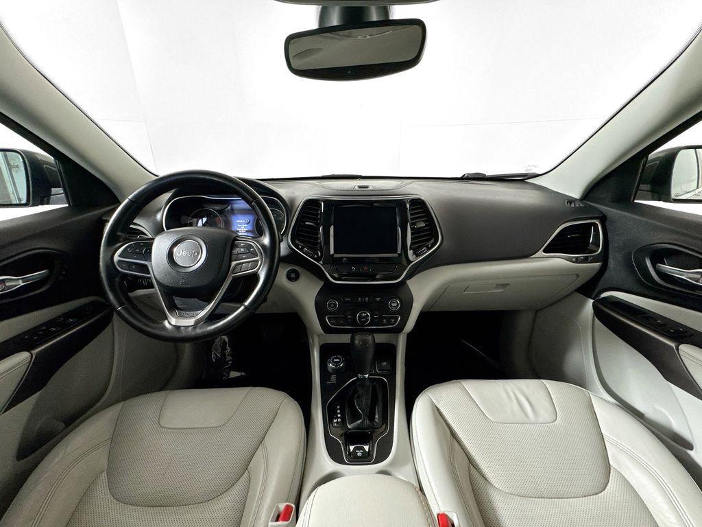 used 2020 Jeep Cherokee car, priced at $17,997