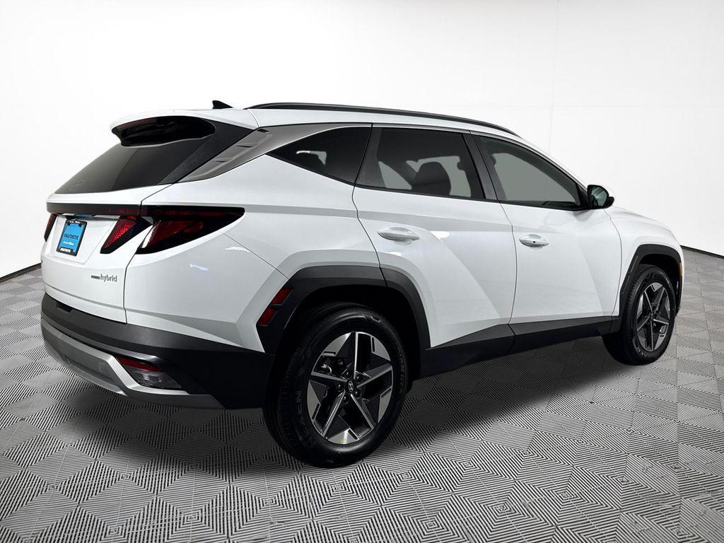 new 2026 Hyundai TUCSON Hybrid car, priced at $35,782