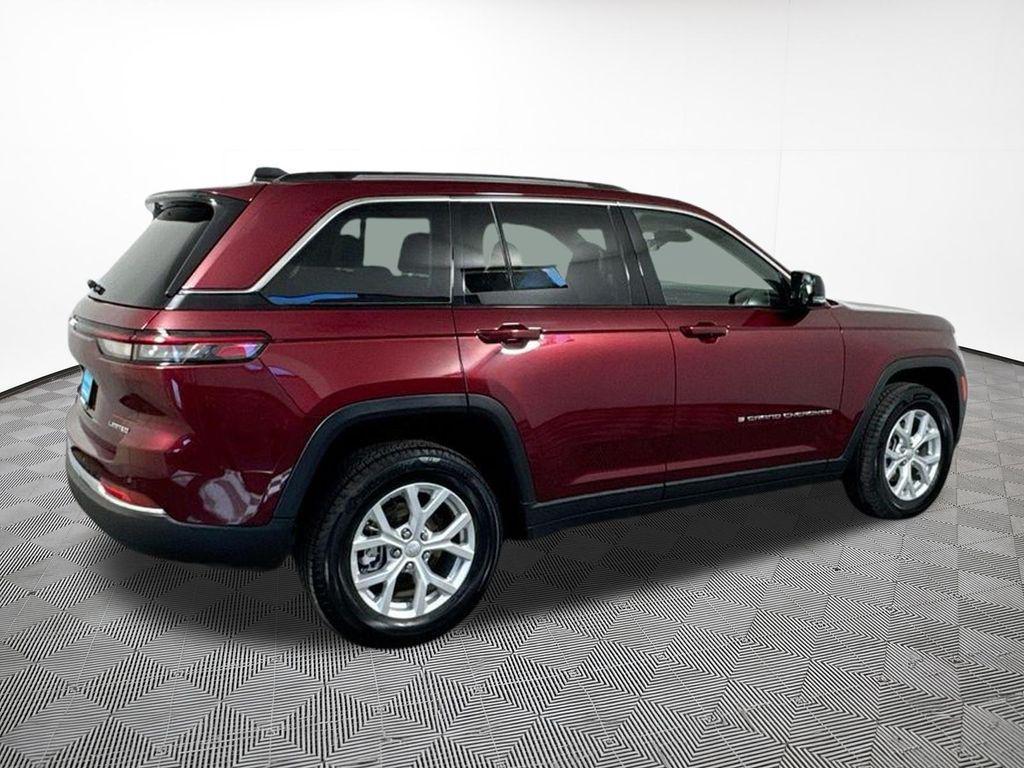 used 2023 Jeep Grand Cherokee car, priced at $29,396
