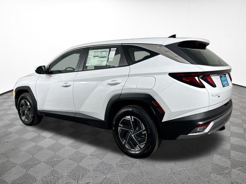 new 2026 Hyundai TUCSON Hybrid car, priced at $34,544